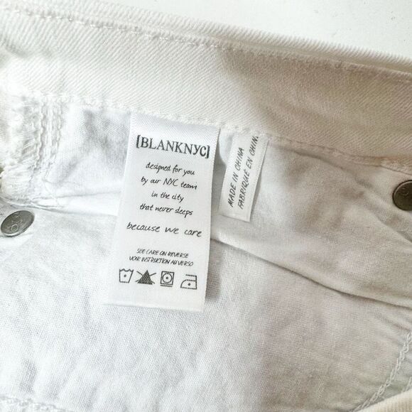 Blank NYC Little Queenie White Denim Cut-Off Short Blue Aztec Embroidery Size 27 - Picture 7 of 8